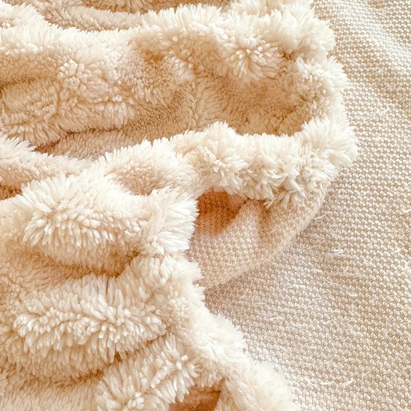 VeluDream™ – Luxury Milk Velvet Sheets